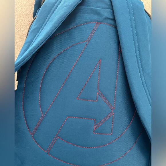 Avengers Marvel Backpack with Laptop Sleeve and Stickers Disney Parks NWT - Picture 2 of 11